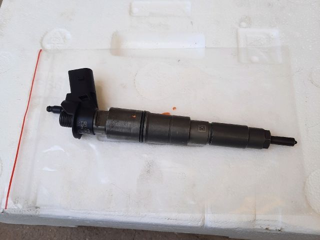 bontott BMW 3 E91 Porlasztó (1 db)