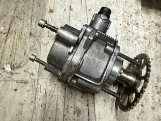 bontott BMW 3 E91 Vákumpumpa