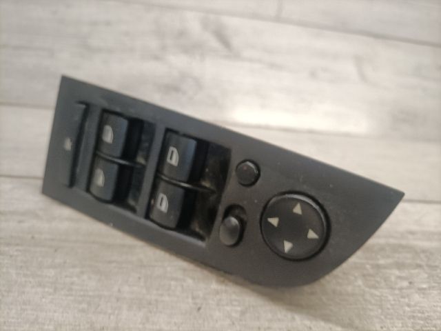 bontott BMW 3 E91 Ablakemelő és Tükör Kapcsoló