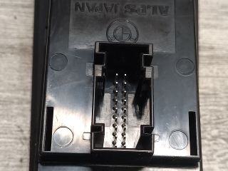 bontott BMW 3 E91 Ablakemelő és Tükör Kapcsoló