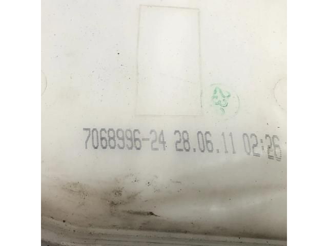 bontott BMW 3 E91 Ablakmosó Tartály