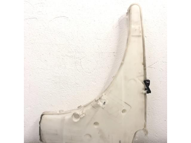 bontott BMW 3 E91 Ablakmosó Tartály