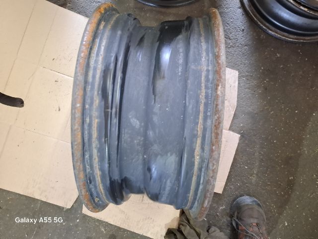 bontott BMW 3 E91 Acélfelni (1 db)