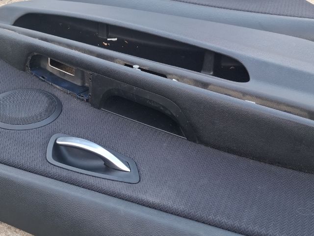 bontott BMW 3 E91 Ajtó Kárpit Szett