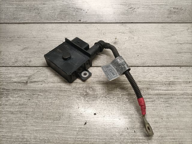 bontott BMW 3 E91 Akkumulátor Saru Elektronikával