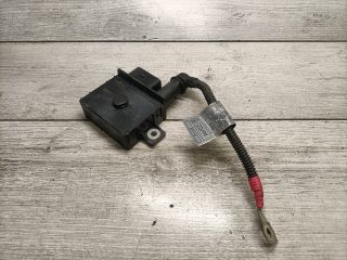 bontott BMW 3 E91 Akkumulátor Saru Elektronikával