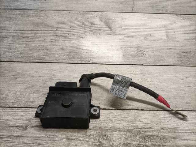 bontott BMW 3 E91 Akkumulátor Saru Elektronikával