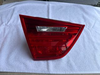 bontott BMW 3 E91 Bal Belső Hátsó Lámpa