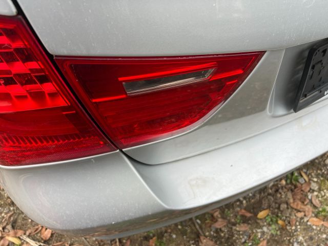 bontott BMW 3 E91 Bal Belső Hátsó Lámpa