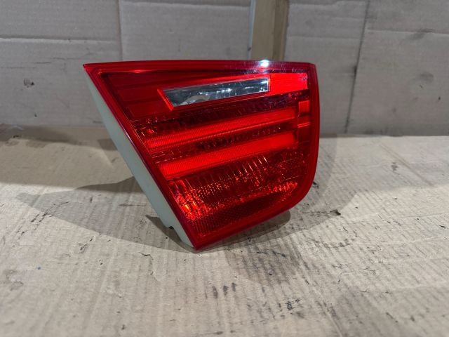 bontott BMW 3 E91 Bal Belső Hátsó Lámpa