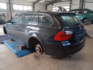 bontott BMW 3 E91 Bal C Oszlop Burkolat