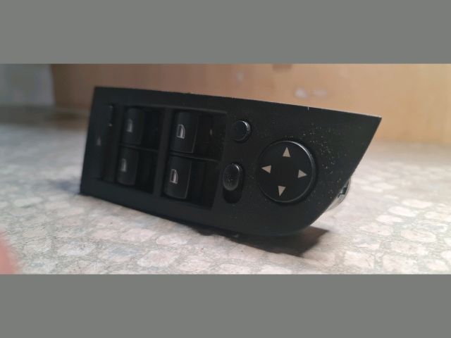 bontott BMW 3 E91 Bal első Ablakemelő Kapcsoló