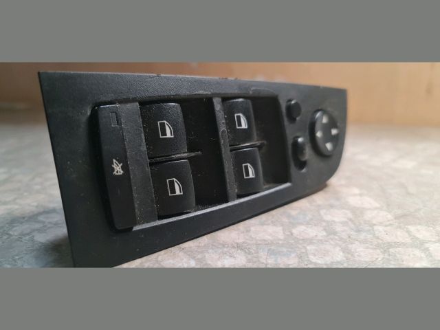 bontott BMW 3 E91 Bal első Ablakemelő Kapcsoló