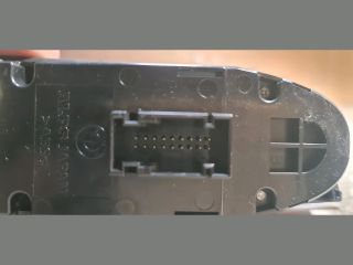 bontott BMW 3 E91 Bal első Ablakemelő Kapcsoló