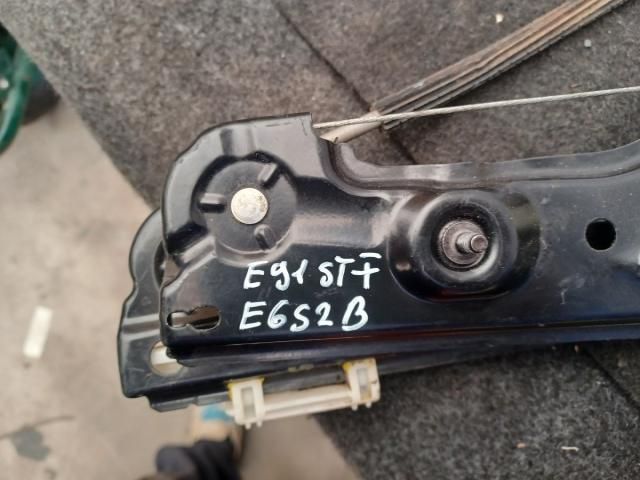 bontott BMW 3 E91 Bal első Ablakemelő Szerkezet (Elektromos)