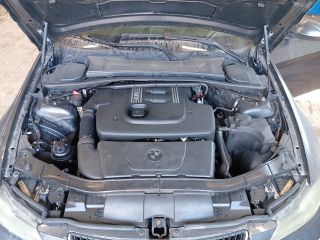 bontott BMW 3 E91 Bal első Ablaktörlő Kar