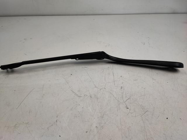 bontott BMW 3 E91 Bal első Ablaktörlő Kar