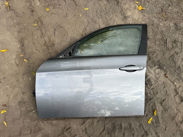 bontott BMW 3 E91 Bal első Ajtó (Részeivel)