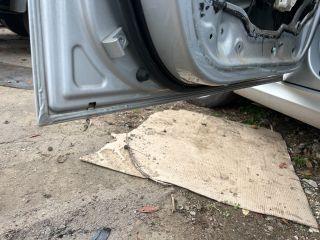 bontott BMW 3 E91 Bal első Ajtó (Üres lemez)