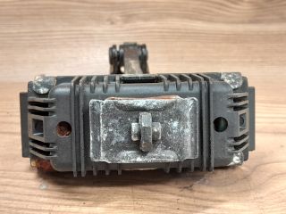 bontott BMW 3 E91 Bal első Ajtóhatároló