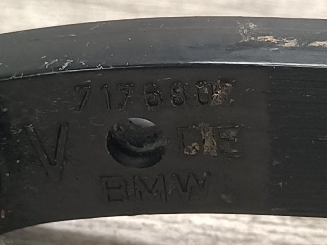 bontott BMW 3 E91 Bal első Ajtóhatároló