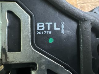 bontott BMW 3 E91 Bal első Ajtózár