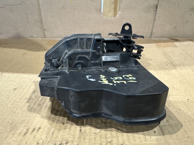 bontott BMW 3 E91 Bal első Ajtózár