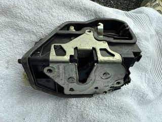 bontott BMW 3 E91 Bal első Ajtózár