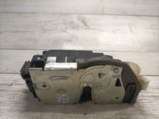 bontott BMW 3 E91 Bal első Ajtózár