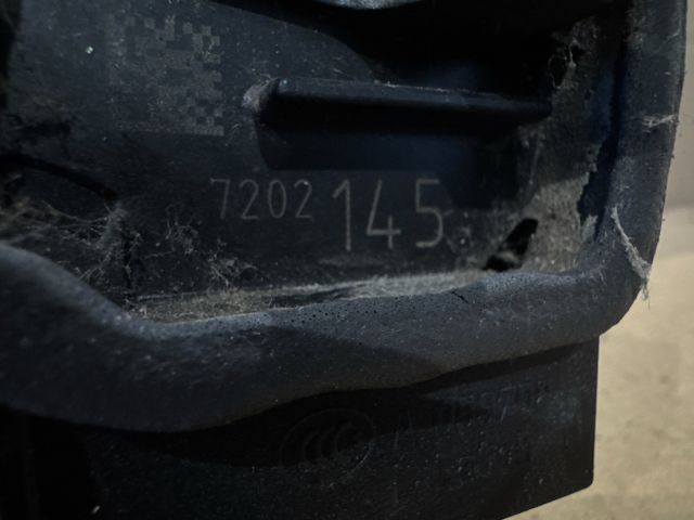 bontott BMW 3 E91 Bal első Ajtózár