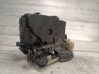 bontott BMW 3 E91 Bal első Ajtózár