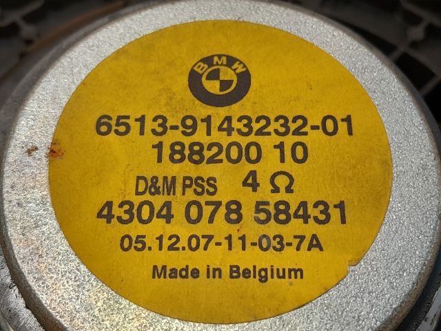 bontott BMW 3 E91 Bal első Hangszóró