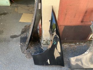 bontott BMW 3 E91 Bal első Sárvédő