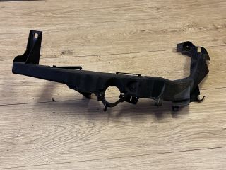 bontott BMW 3 E91 Bal Fényszóró Lámpakeret