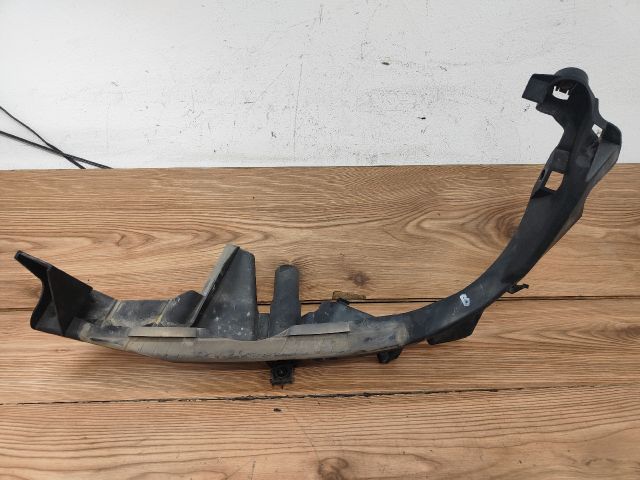 bontott BMW 3 E91 Bal Fényszórómosó Fúvóka