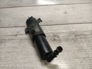 bontott BMW 3 E91 Bal Fényszórómosó Fúvóka