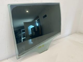 bontott BMW 3 E91 Bal hátsó Ablak