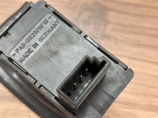 bontott BMW 3 E91 Bal hátsó Ablakemelő Kapcsoló