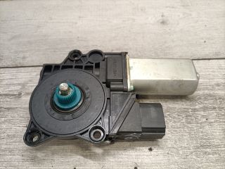 bontott BMW 3 E91 Bal hátsó Ablakemelő Motor