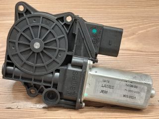 bontott BMW 3 E91 Bal hátsó Ablakemelő Motor