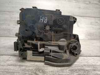 bontott BMW 3 E91 Bal hátsó Ajtózár