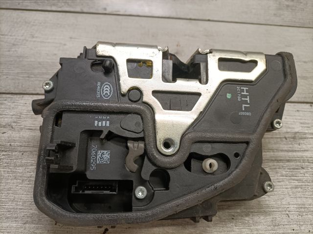 bontott BMW 3 E91 Bal hátsó Ajtózár