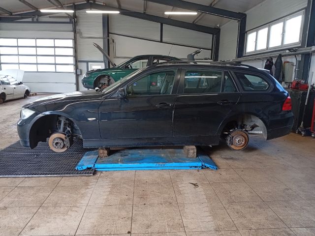 bontott BMW 3 E91 Bal hátsó Hangszóró