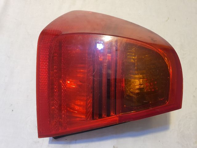 bontott BMW 3 E91 Bal Hátsó Lámpa