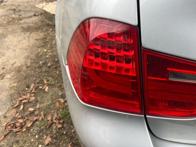 bontott BMW 3 E91 Bal Hátsó Lámpa