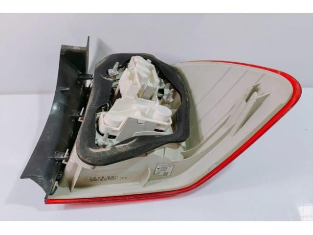 bontott BMW 3 E91 Bal Hátsó Lámpa