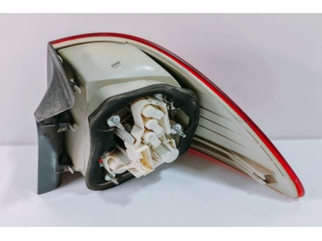 bontott BMW 3 E91 Bal Hátsó Lámpa