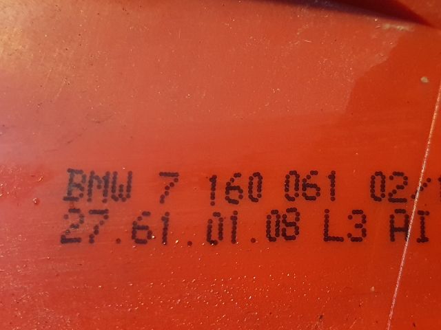 bontott BMW 3 E91 Bal Hátsó Lámpa