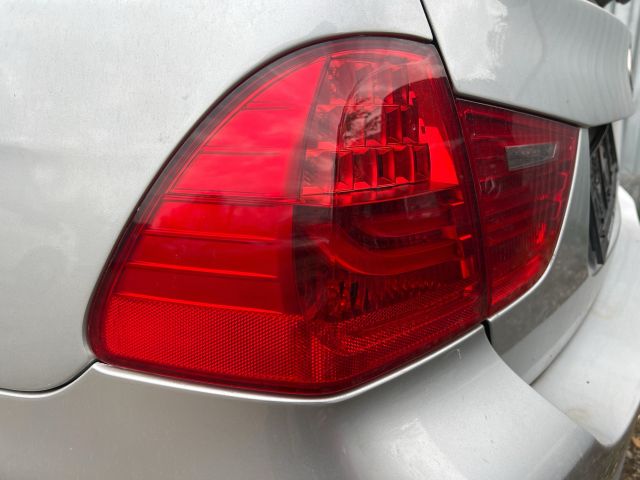 bontott BMW 3 E91 Bal Hátsó Lámpa