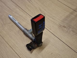 bontott BMW 3 E91 Bal hátsó Övfeszítő